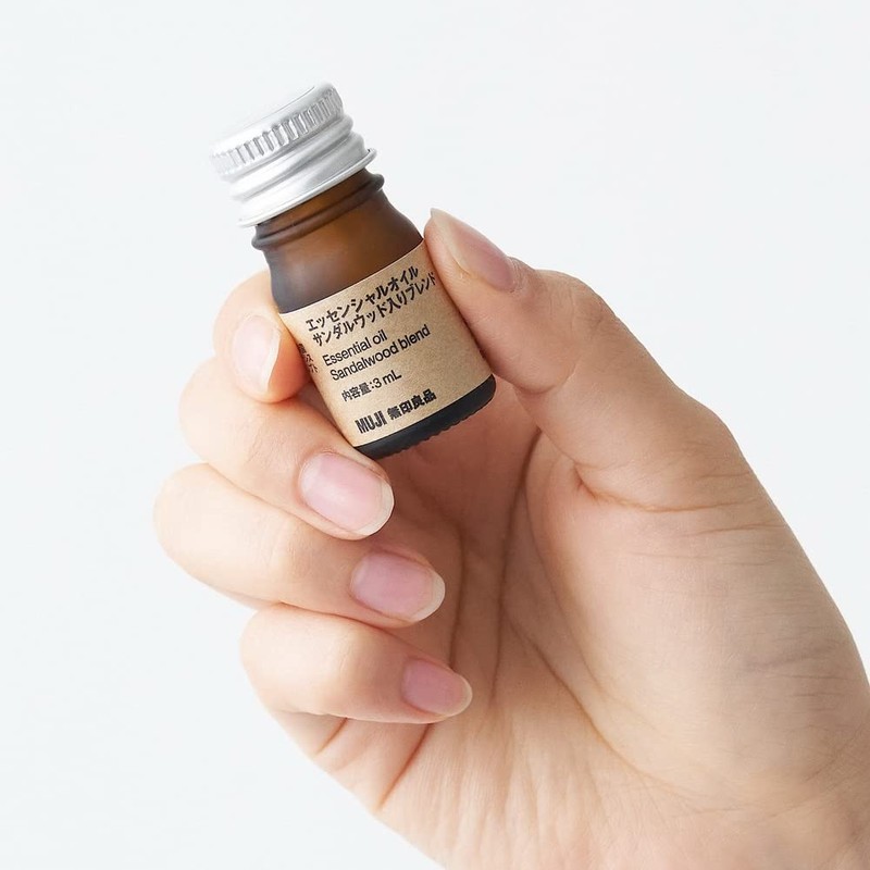 MUJI Essential Oil 0.1 fl oz (3 ml) Sandalwood Blend