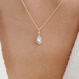 Allereya Vintage Crystal Oval Pendant Necklace Rhinestone Teardrop Necklace Gold Cz Waterdrop Necklace Sparkly Crystal Oval Choker Necklace Jewelry for Women and Girls