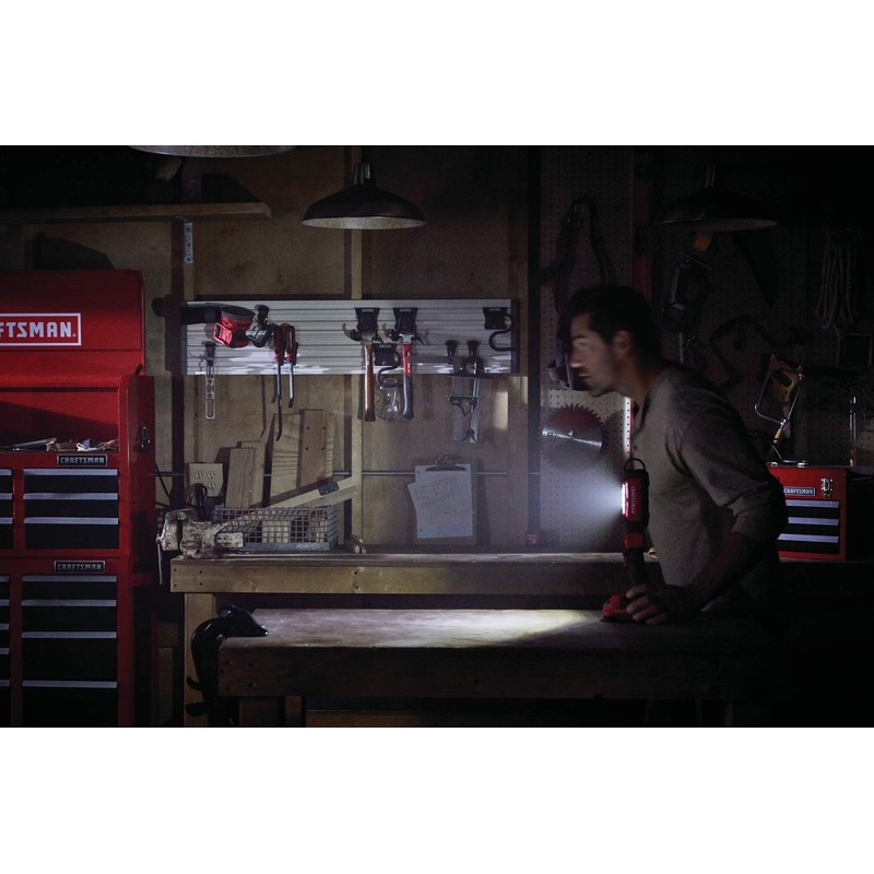 CRAFTSMAN V20* LED Work Light, Handheld, Tool Only (CMCL050B)