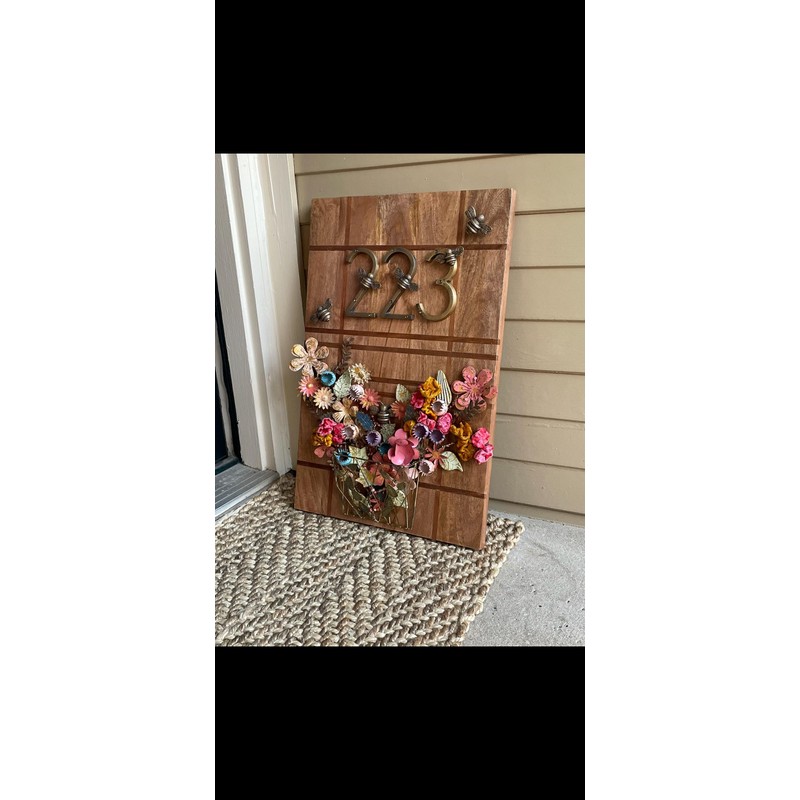 Heritage Brass bee House Number with Bee design | 5