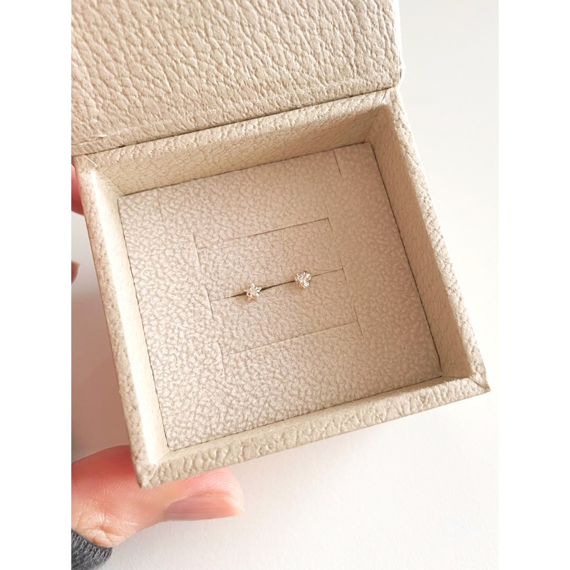 14k daily cubic shape piercing 2 types of earrings thickness