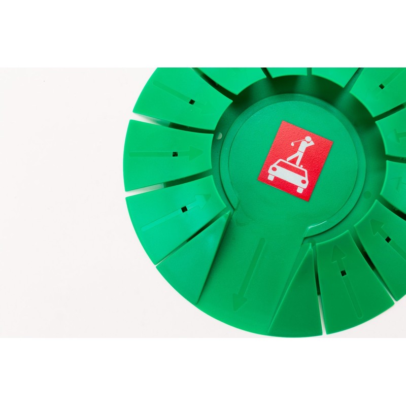 HOLZundEISEN - Putting Hole