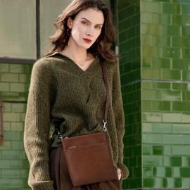 befen Genuine Leather Small Crossbody Purses for Women Travel Cross Body Bags Lightweight with Adjustable Shoulder Strap, Vegetable Tanned Brown