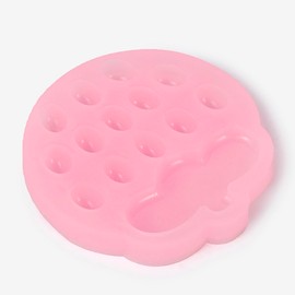 Blackwings Multi-Use Silicone Palette for Makeup, Nail Art, Lashlift & Painting, Strawberry Design Style, Reusable Blending Board with Customizable Zones, Portable & Easy Clean for Professionals/DYI