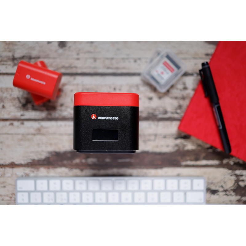 Manfrotto Pro CUBE3 Twin Charger for Canon (EOS R5 /