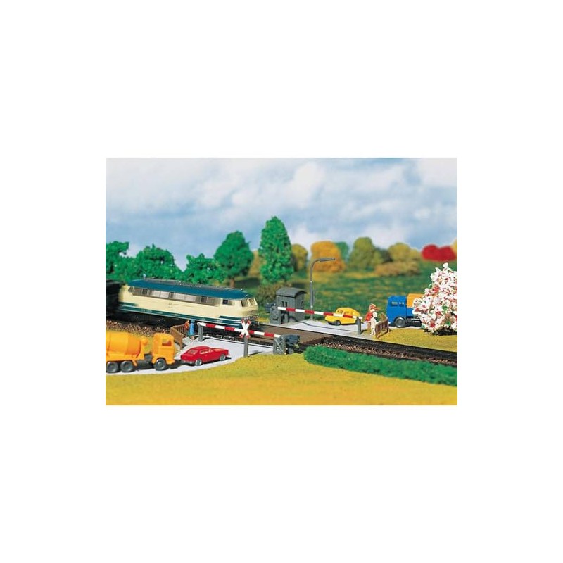 Faller 222173 Gate Level Crossing with Gatekeepers Shack Era II