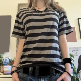 Women Y2k Gothic Striped Tees Short Sleeve Crew Neck Casual Loose Grunge Top Aesthetic Emo Clothes (Stripe-Gray, S)