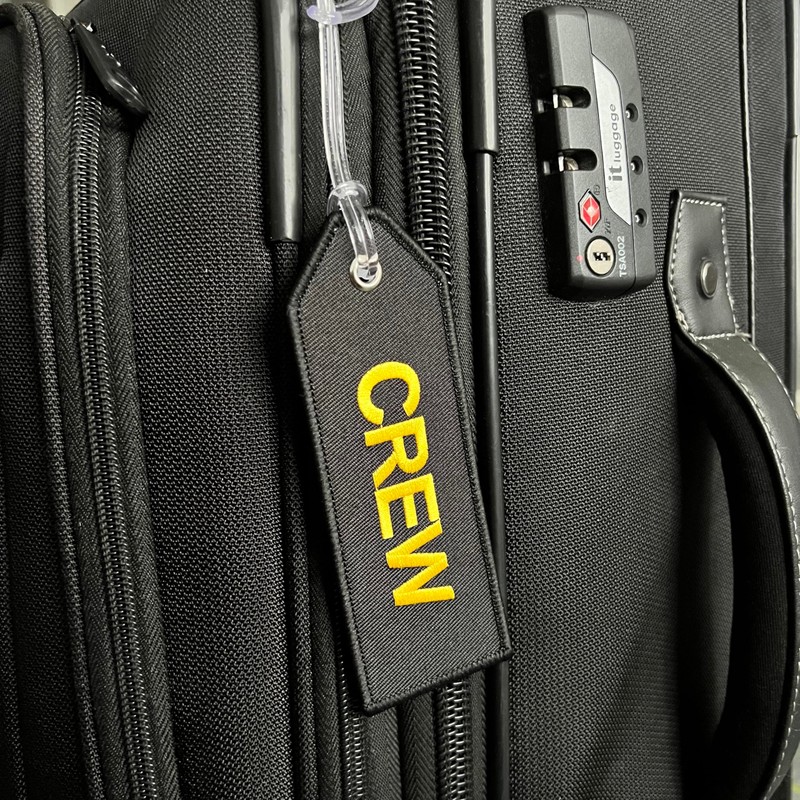 Crew/Do Not Remove from Aircraft Luggage tag | Black/Yellow |