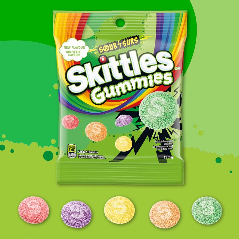 SKITTLES Sour Gummies Chewy Candy, 130g