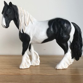 Lesser and Pavey 17cm Cob Horse Figurine, Black/White