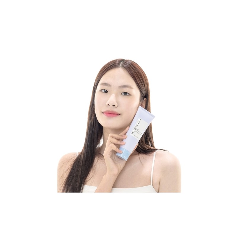 Ballon Blanc Multi Hyaluronic Acid Cleansing Foam 100ml / 발롱블랑