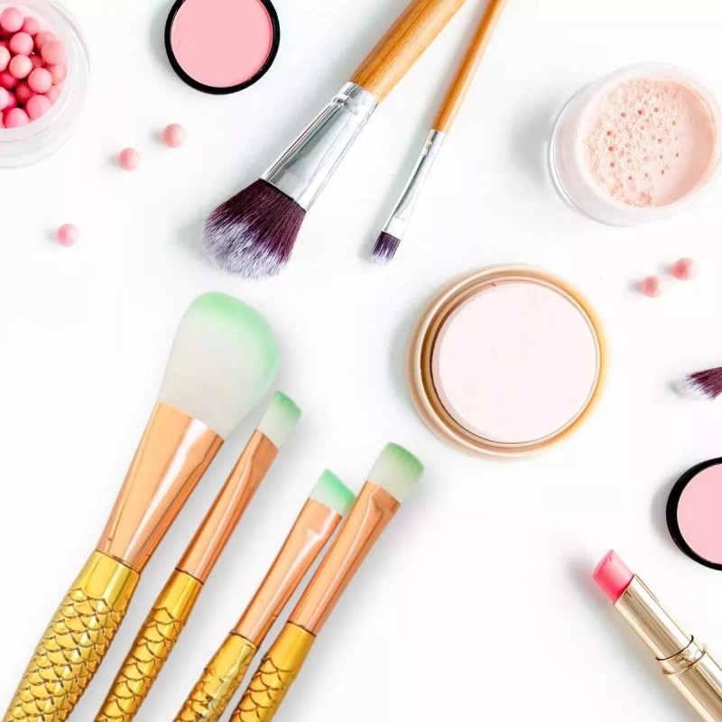 Mafab Set 4 Brochas Cola Sirena Tornasol Y Estuche Limpia