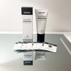 Sedam Cedam Free Lacto Black Label Moisture M Cream 150ml + Cedam Bulk Sample Cedam Black Label Moisture M Cream + 15 cream samples / 쎄담 프리 락토 블랙 라벨 모이스춰 M크림 150ml+쎄담대량샘플 쎄담 블랙라벨 모이스춰 M크림+크림샘플15장
