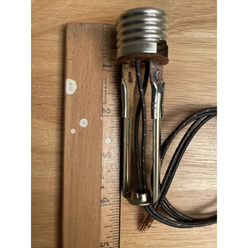 VTG 4” TRIBORO Keyless Medium Base Bulb Candle Lamp Holder