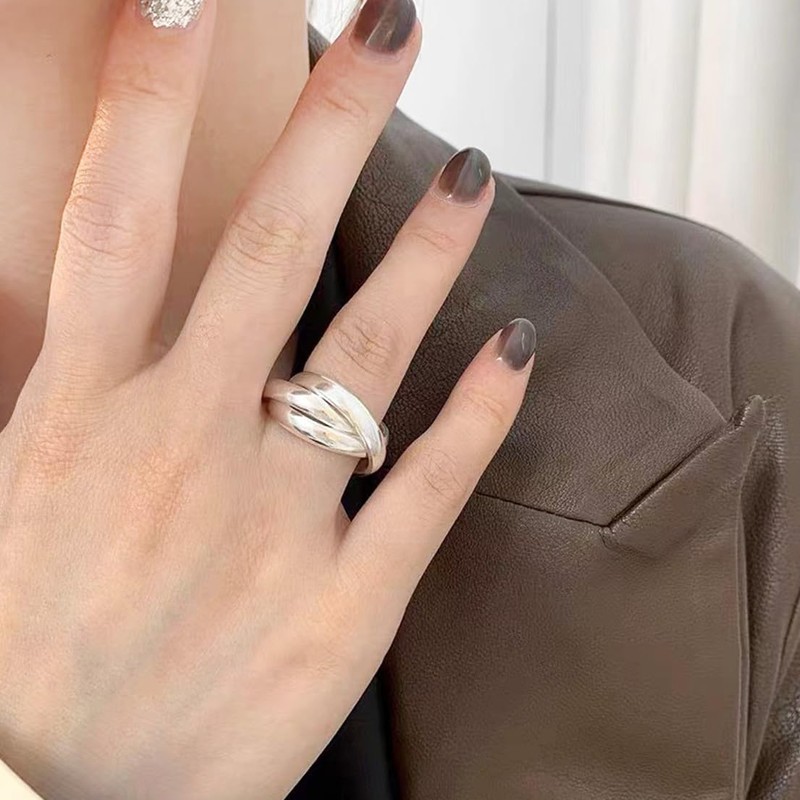 SWBRJ S925 Sterling Silver Ring Triple Row Rolling Interlocking Statement