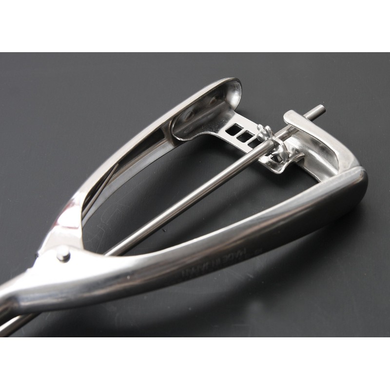MT Torimatsu 18-8 DX Ice Cream Scoop