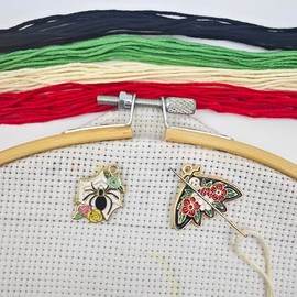 Butterfly Needle Minder Magnetic Needle Keeper for Cross Stitch Embroidery Sewing Needle and Pin Holders Needlepoint Accessories (Spiders and Butterflies)