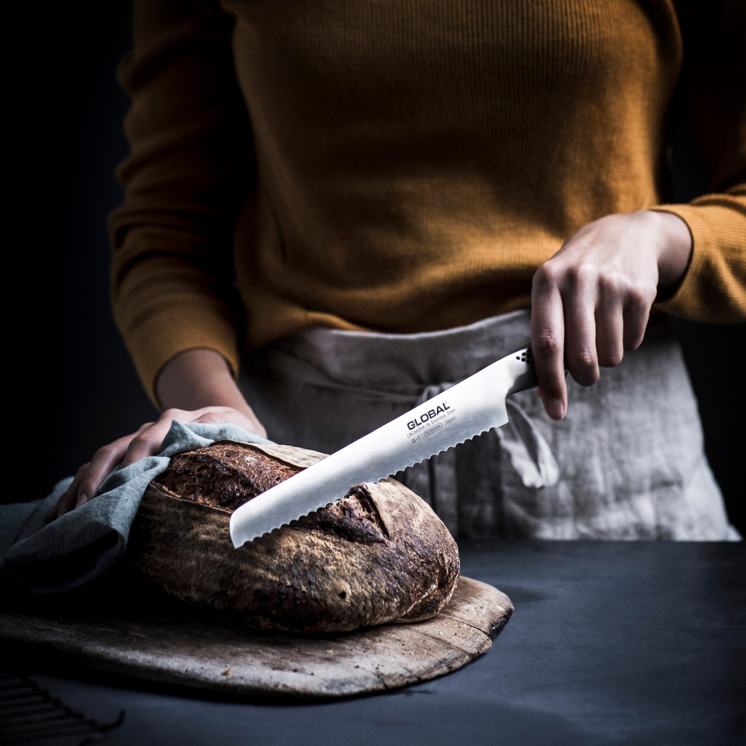Global G-9 Bread Knife - Thumbnail 4