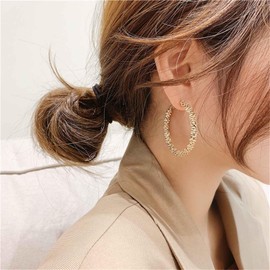 Dervivea Boho Gold Hoop Earrings Metal Circle Hoop Earrings Sparkly Dangle Hoop Earrings Minimalist Chunky Hoop Huggie Earrings Jewelry for Women and Girls