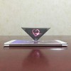 Arinda Proyector de pirámide con holograma 3D portátil para teléfono