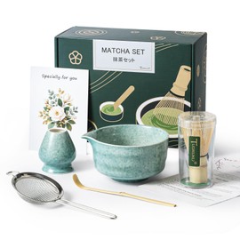 TUDRUKU Matcha Whisk Set - Bamboo Whisk and Holder, Bowl with Spout (17 oz), Matcha Sifter and Scoop, 5 Pcs Complete Matcha Kit Gift for Matcha Lovers (Bluish Green)