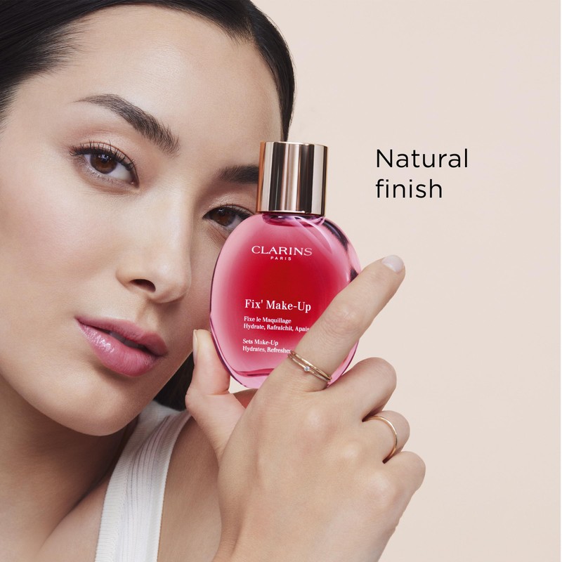Clarins Fix Make-Up Setting Spray | 4-in-1 Makeup Setting Spray