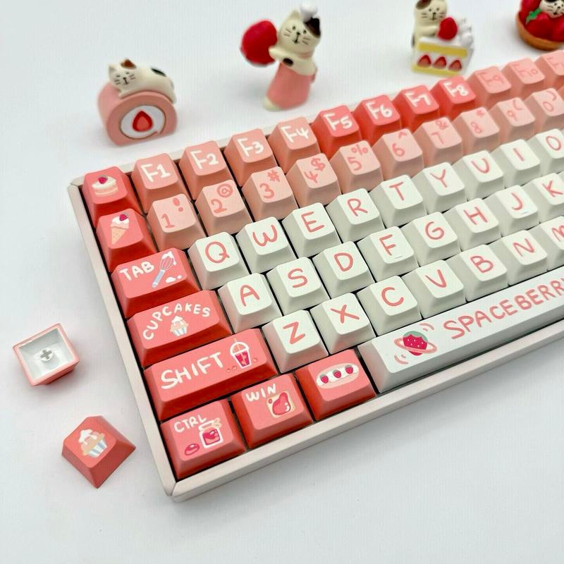 Sweet Strawberry Keycap Set, MDA Profile, PBT, Cherry MX Stem,