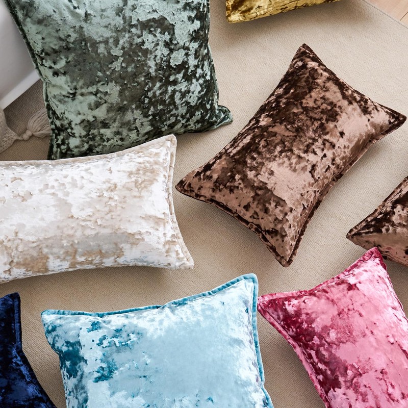 HERAYLI Premium Series, Crushed Velvet Throw Pillow Covers, Luxury Thick