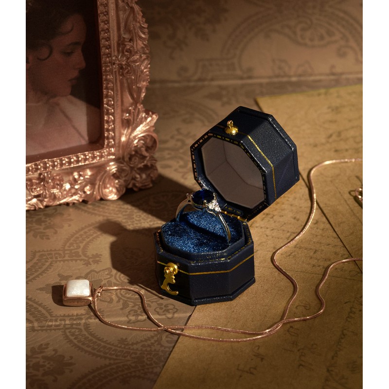 TAIMY Vintage Ring Box, Mini Handcrafted Antique Ring Case，Classical Victorian