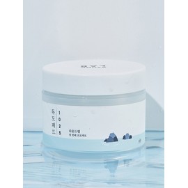 Round Wrap 1025 Dokdo Pad 70 sheets / 라운드랩 1025 독도 패드 70매