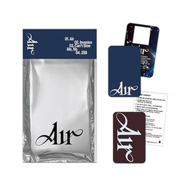 YEJI - [Air] (PLATFORM ALBUM_POCAALBUM / B Ver.) Package + Digital Content + QR Card + Photocard Set + Selfie Photocard + Uset Guide + 2 Pin Badges + 4 Extra Photocards