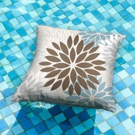 DFXSZ Brown Blue Flower Pillow Covers 18x18 Inch Set of 2 Summer Outdoor Waterproof Decor for Home Patio Funiture Garden Living Room Cushion Cover 002F18