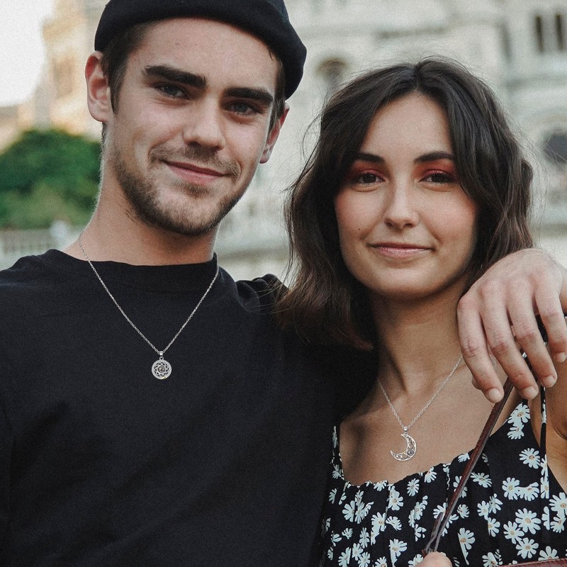 Jovivi Partner Necklaces Sun and Moon Magnetic Pendant 100 Languages