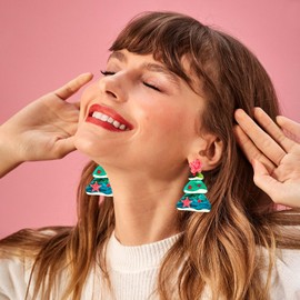 HESSAWELL Christmas Tree Earrings Pendant Cute Stud Earrings Green Christmas Tree for Women Christmas Jewelry Dangle Drop Earrings