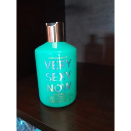 Victoria's Secret New Victoria's Secret Very Sexy Now Wild Palm Cooling Fragrance Lotion 10 oz.