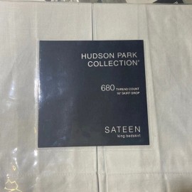 HUDSON PARK COLLECTION 680TC King Bedskirt, white/silver