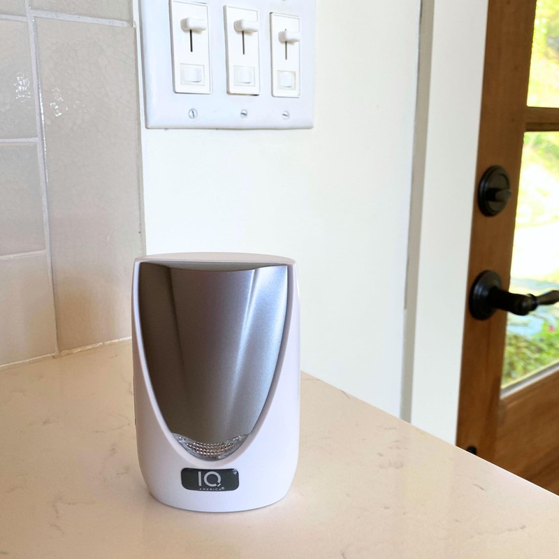 Battery Powered Wireless Portable Door Bell Chime with Visual Alert