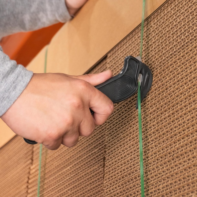 PHC Recycled Disposable Film Cutter | Handle Made From 100%