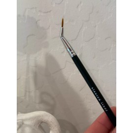 bareMinerals Bare Escentuals Slanted liner Brush NEW