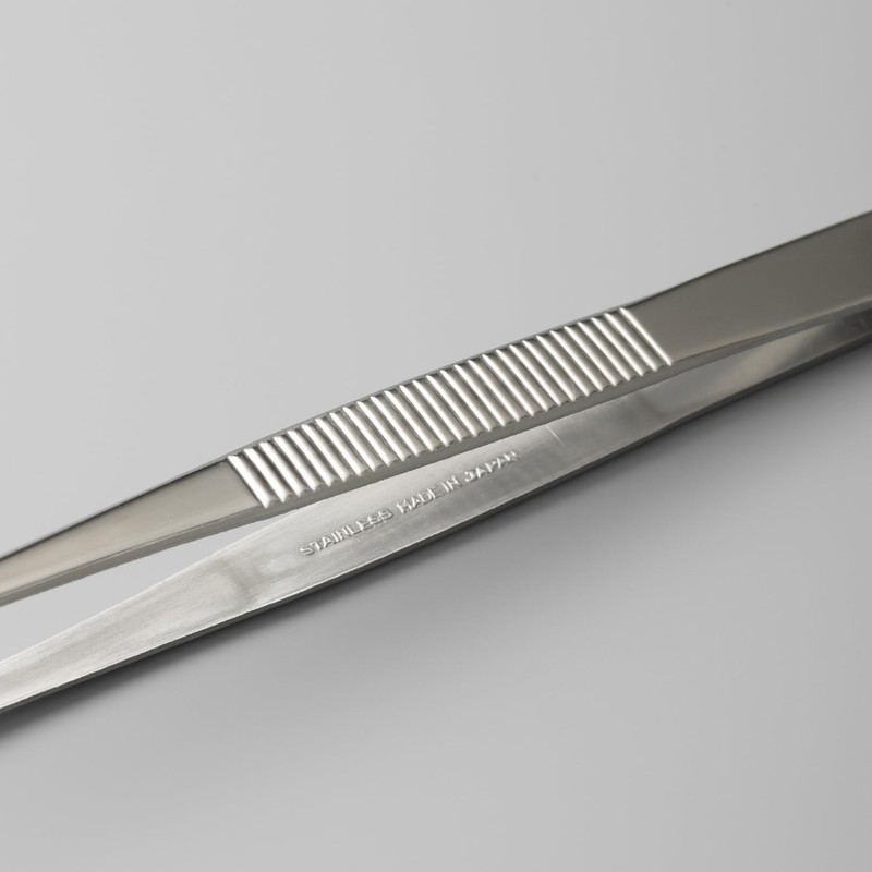 Kai Tweezers