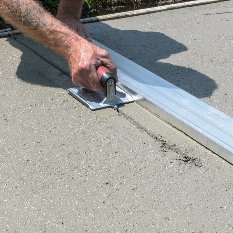 MARSHALLTOWN Heavy-Duty Zinc Concrete Groover, 6 x 4 3/8 inch