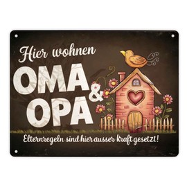 Hier wohnen Oma und Opa Metal Sign XL in 21 x 28 cm - Elternregeln außer Kraft Ein Zuhause für Großpartern Enkelkinder und elegante Note für ein liebevolles Willkommen
