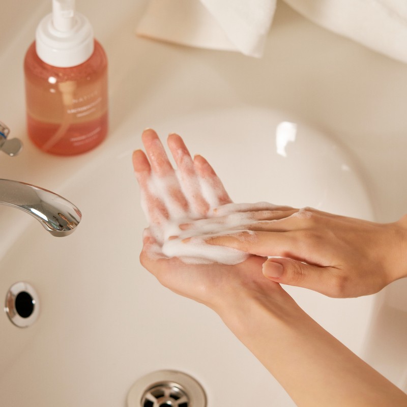 Abka [Abca] Native Lactobacillus Lactocare Hypoallergenic Mildly Acidic Feminine Cleanser
