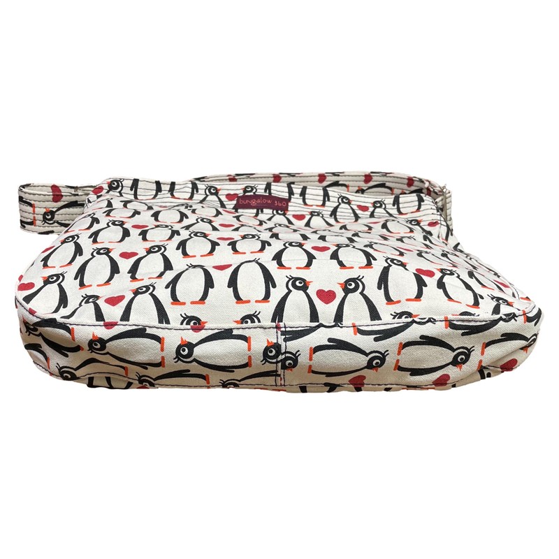 Bungalow360 Messenger Bag (Penguin)