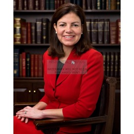 KELLY AYOTTE SENATOR FROM NEW HAMPSHIRE 2011 8X10 PHOTO
