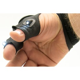 PROtastic® Fingerless Glove With LED Flashlight For Photographers, Fishing, Hunting etc(1pc)