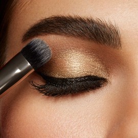 KIKO Milano Eyes 58 Blending Brush | Eye Contour Brush with Synthetic Fibres for Even Application of Eyeshadow