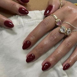 XCREANDO- Fórmula de gel de alta calidad: las uñas postizas ovaladas cortas están elaboradas con una fórmula de gel de primera calidad que garantiza d
