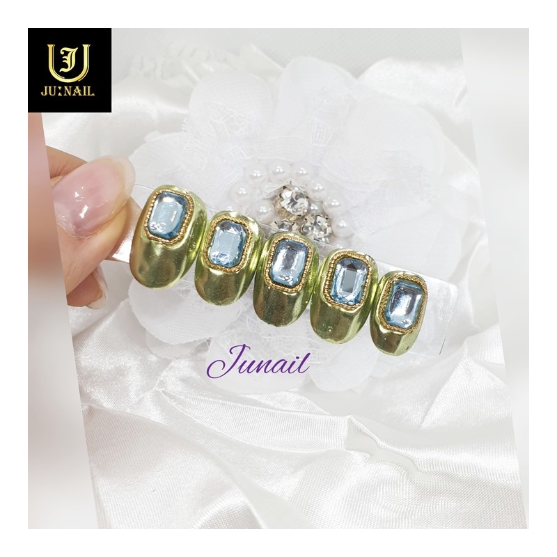Green Topaz Handmade Nail Tips - Short Round / 그린토파즈