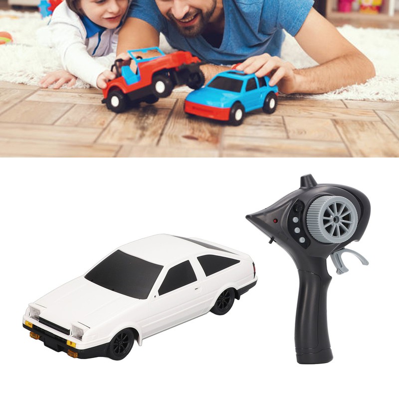 RC Drift Car 1/18 4WD 10KM/H 2.4GHZ with 14500 500mah